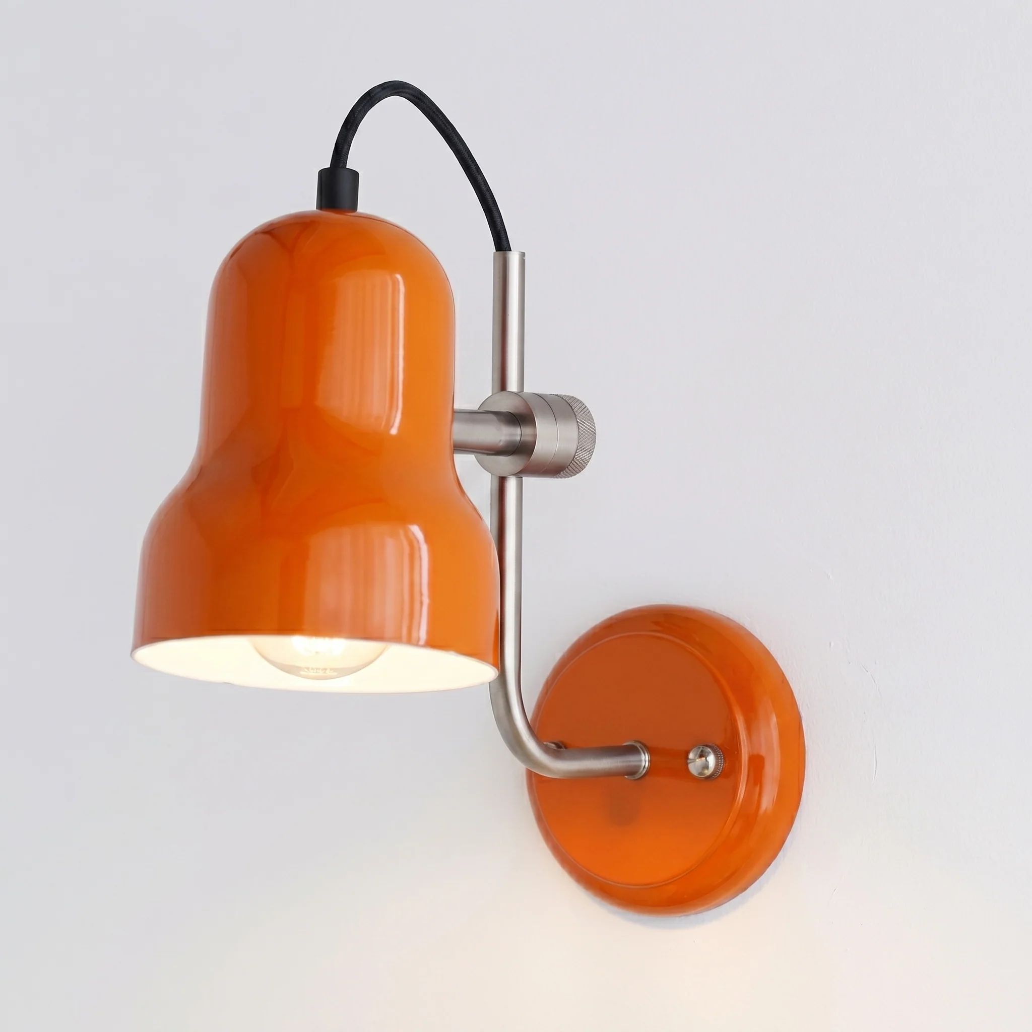 Luminária Arandela Clássica Minimalista Metal Wolaita